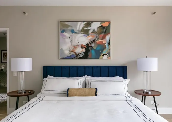 Downtown Penthouse 11parking Gym Pvt Patio Chicago